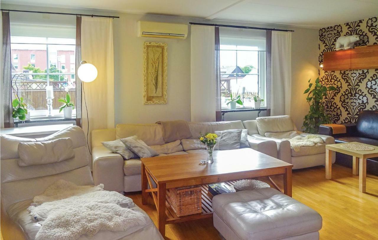 4 Bedroom Lovely Home In Hoeganaes エクステリア 写真