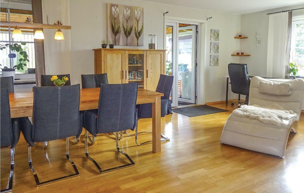 4 Bedroom Lovely Home In Hoeganaes エクステリア 写真