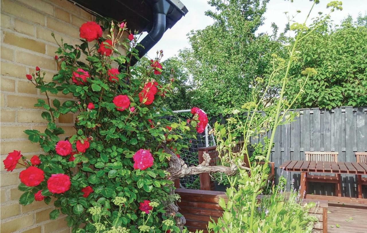 4 Bedroom Lovely Home In Hoeganaes エクステリア 写真